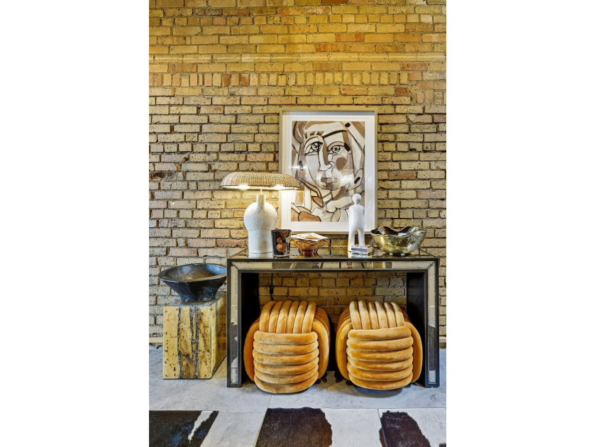Originally built in 1900, this Historical North Loop Loft - photo 45