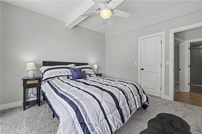 Completely renovated from top to bottom, this beautifully - photo 14