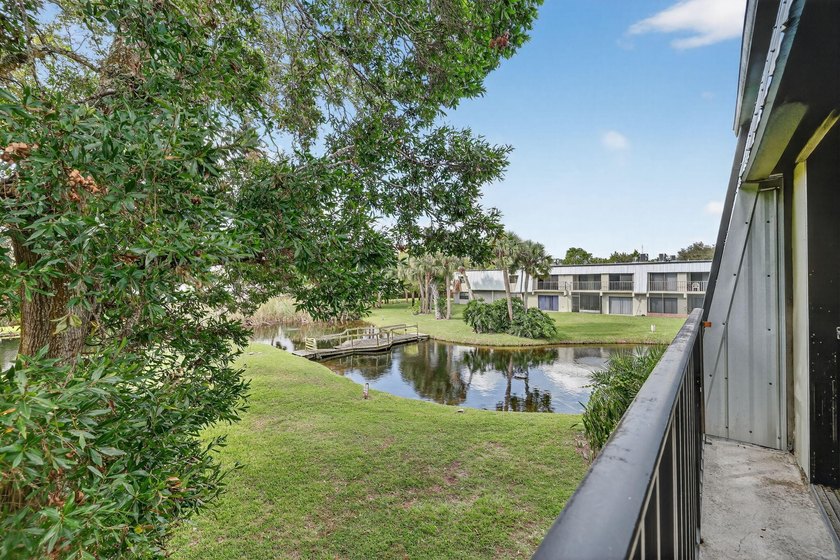 Exceptional one bedroom, one bath property with stone - photo 16