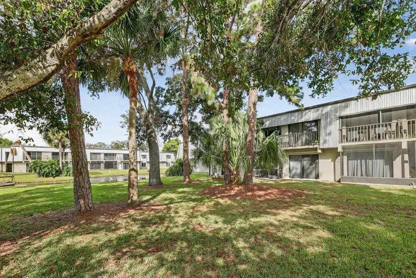 Exceptional one bedroom, one bath property with stone - photo 22