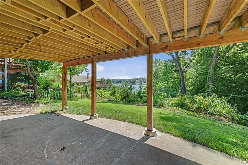 Completely renovated from top to bottom, this beautifully - photo 27