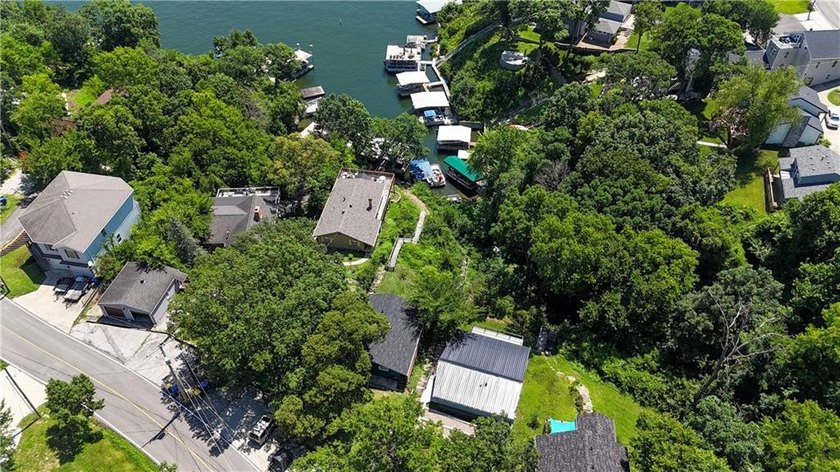 Completely renovated from top to bottom, this beautifully - photo 35