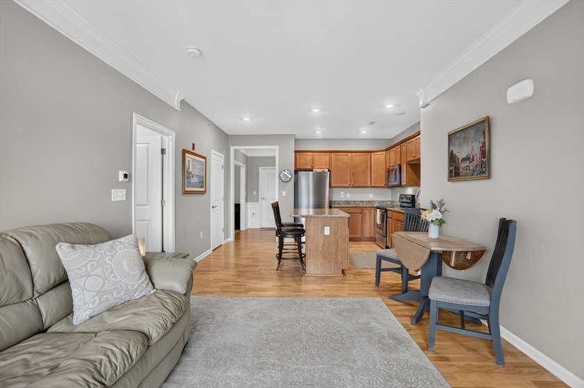 Enjoy carefree living in this desirable 62+ community! This - photo 12