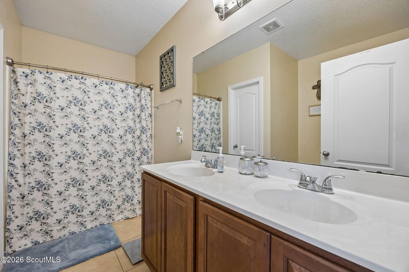 Your search is over... unless you're planning to buy two houses - photo 22
