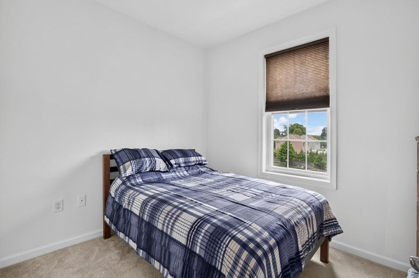 Enjoy carefree living in this desirable 62+ community! This - photo 24