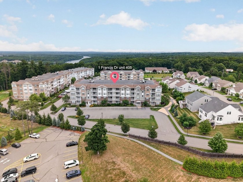 Enjoy carefree living in this desirable 62+ community! This - photo 29