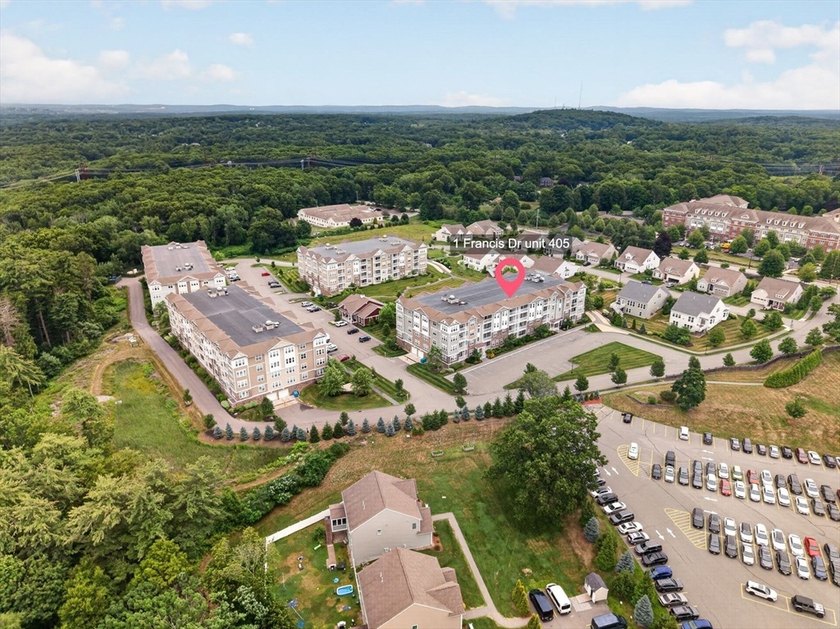 Enjoy carefree living in this desirable 62+ community! This - photo 31