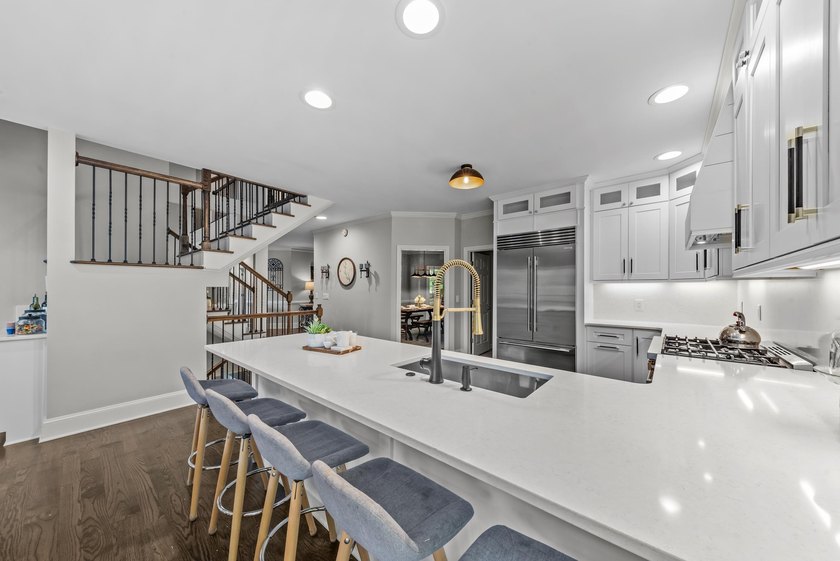 A truly rare offering in a private setting at Reynolds Lake - photo 21