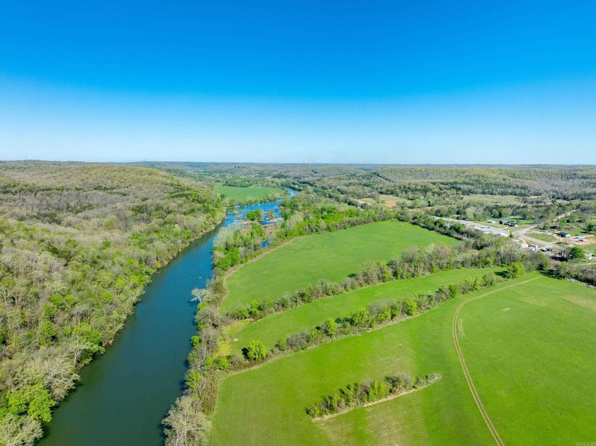 If you've been searching for usable land on the Spring River - photo 6