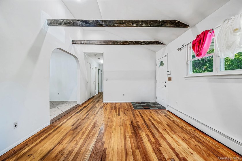 Welcome to 71 Pinewood Drive, a well-maintained 4-bedroom - photo 3