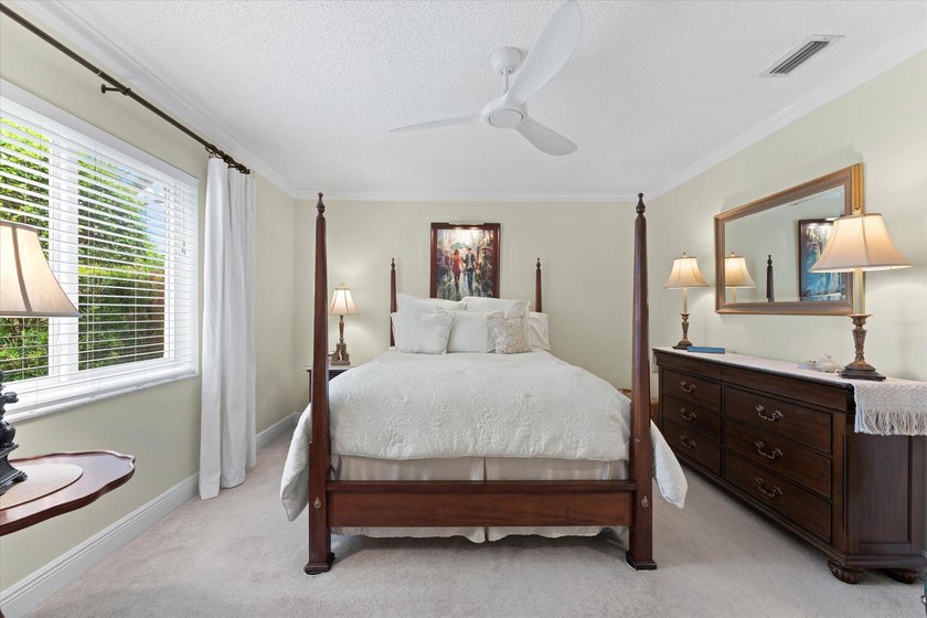 Welcome to 2699 NW 38th Street, a beautifully maintained pool - photo 27
