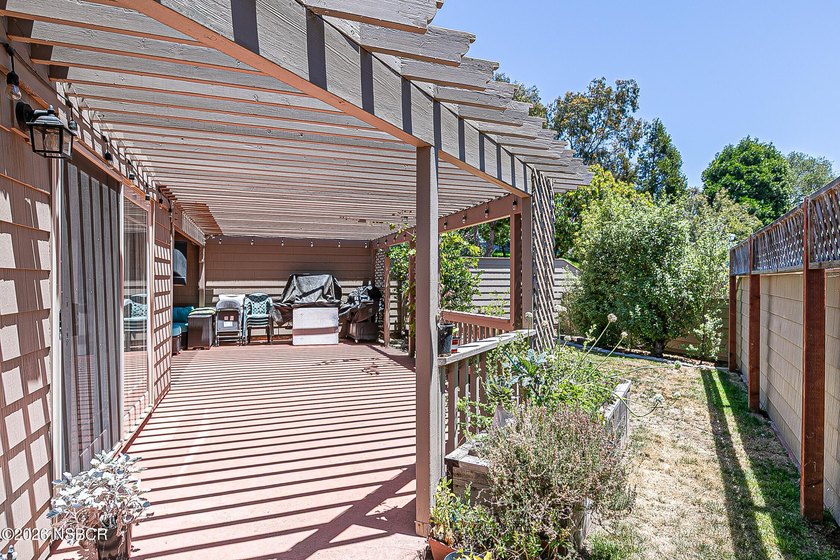 Welcome to 1460 Oakridge Park Road, Santa Maria, CA 93455, where - photo 31