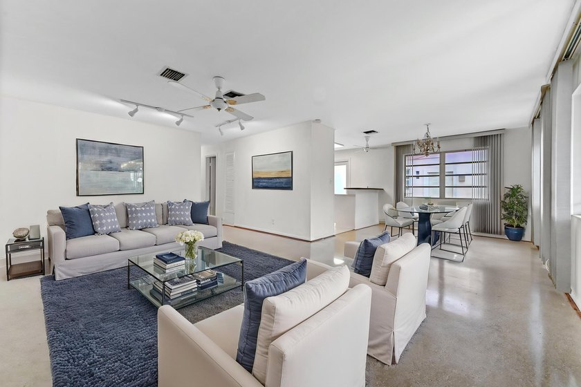 Welcome to this charming 1-story home in Oakland Park, offering - photo 5