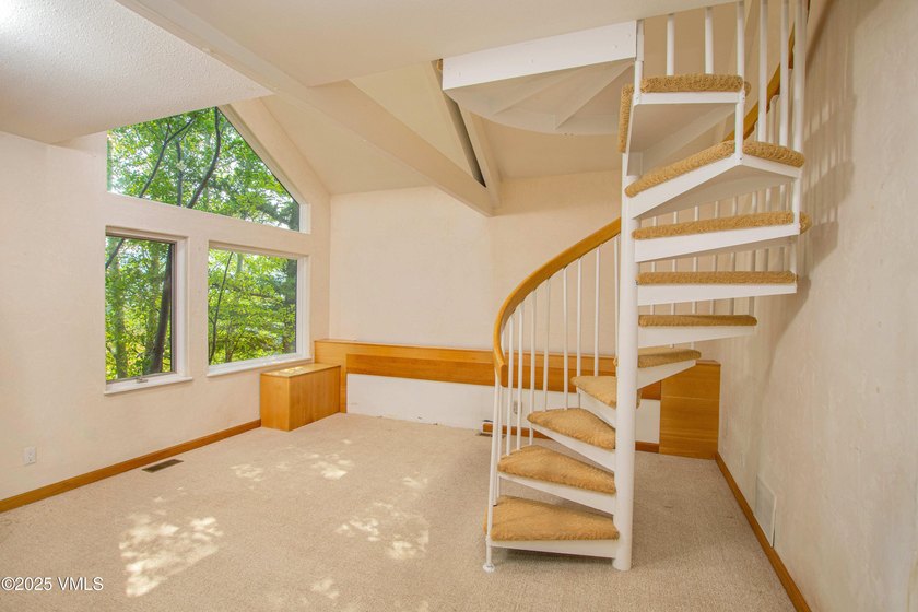Unusual opportunity to purchase a family compound situated on a - photo 8