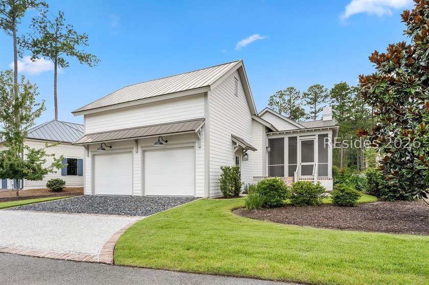 Completed in 2024, this beautifully designed 3-bedroom, 2-bath - photo 15