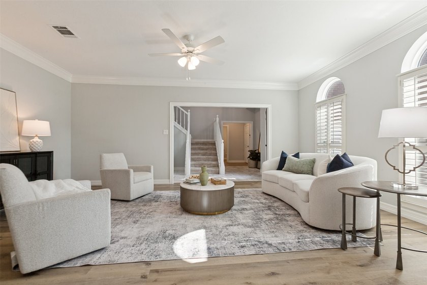 Welcome to your dream home, where luxury, comfort, and golf - photo 7