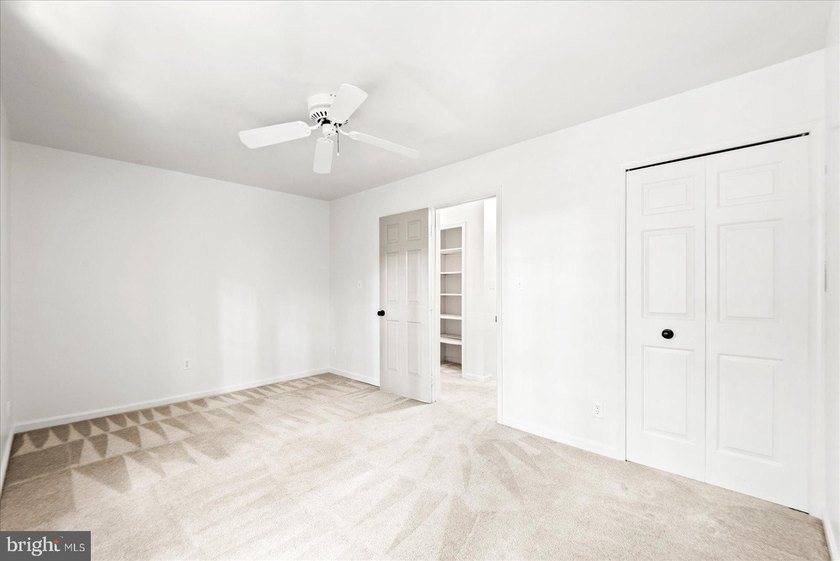 Welcome home to this charming Colonial nestled on a level lot - photo 44