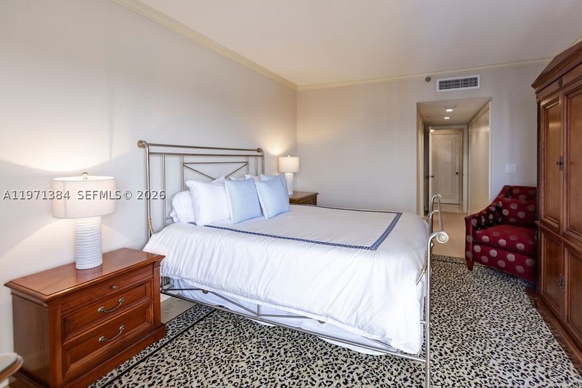 Welcome to Residence 2902 at the prestigious Williams Island - photo 47