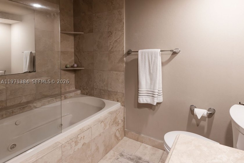 Welcome to Residence 2902 at the prestigious Williams Island - photo 48