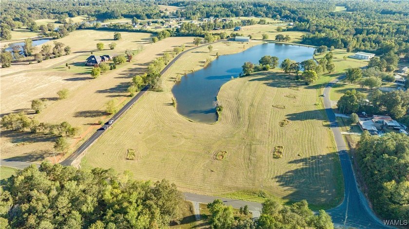 Explore pristine, level waterfront lots in a top-rated school - photo 20