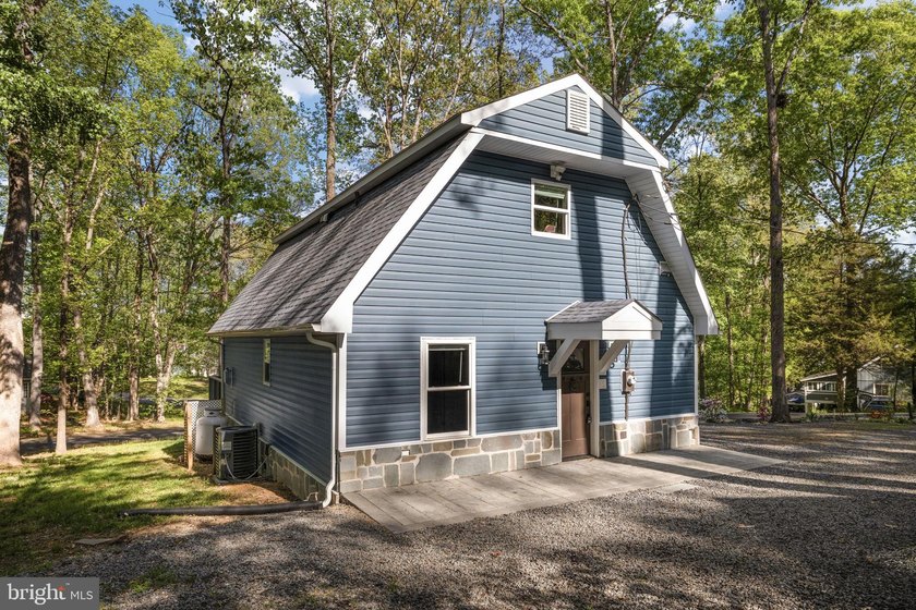 Welcome to your dream cottage in the fabulous gated community of - photo 4