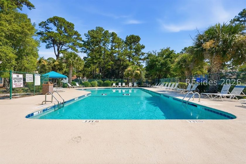 Perfectly situated for easy access to Hilton Head Island or - photo 31