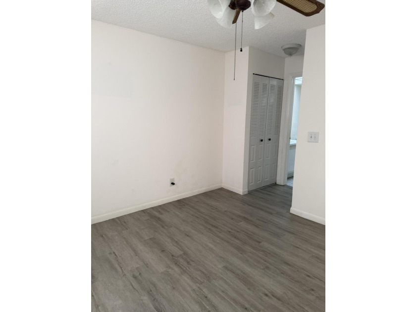 This unit has 2 bedrooms and 11/2 baths. Fully equipped with - photo 11