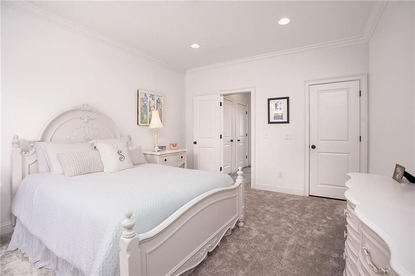 Rarely does a home like this become available in Stonybrook's - photo 30