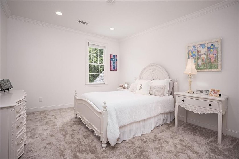 Rarely does a home like this become available in Stonybrook's - photo 32