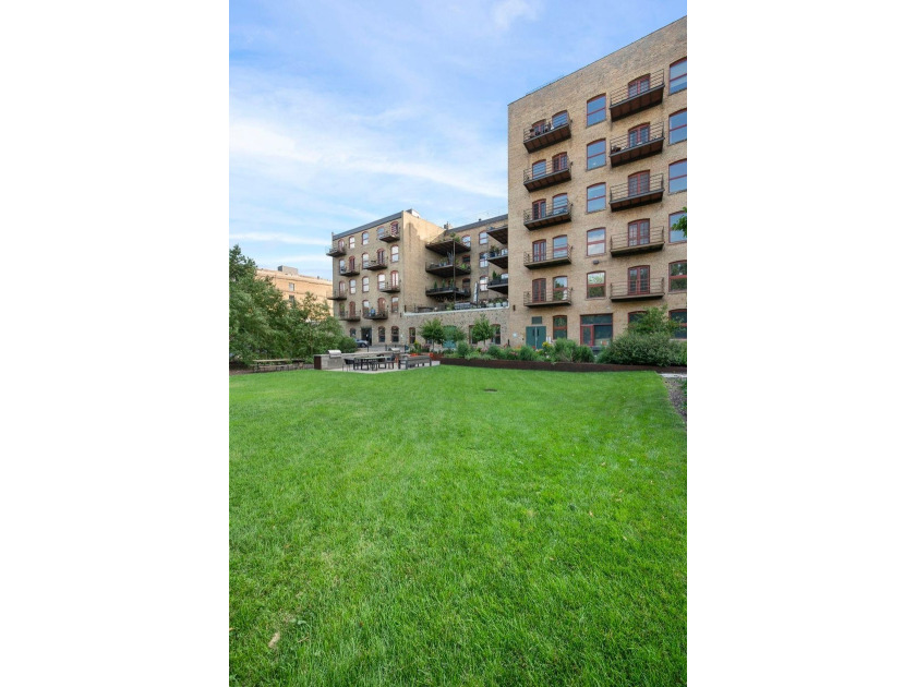 What a special property in the Itasca Lofts. Years ago, it was - photo 10