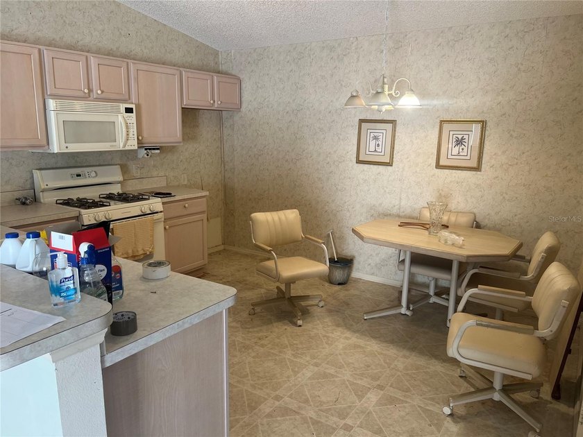Under contract-accepting backup offers. Short Sale. Great - photo 5