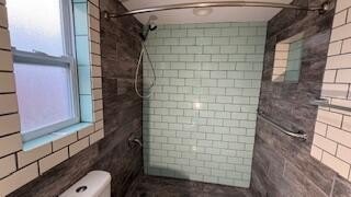 Updated 1-BR condo, 1 full &amp; 1 half bath, spacious living and - photo 17