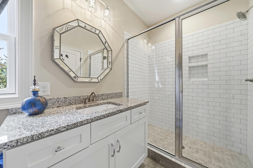 IMMACULATE CUSTOM HOME ON OVER 3 ACRES WITH LAKE ACCESS IN THE - photo 33