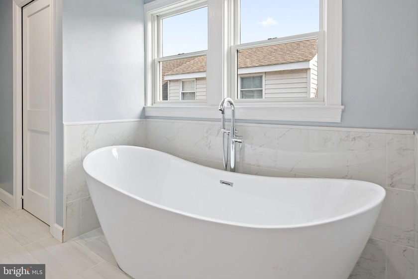 PRICE REDUCED - MOTIVATED SELLER- Nestled in the heart of - photo 39