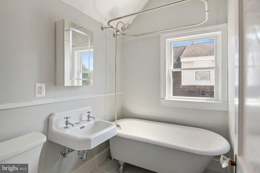 PRICE REDUCED - MOTIVATED SELLER- Nestled in the heart of - photo 44
