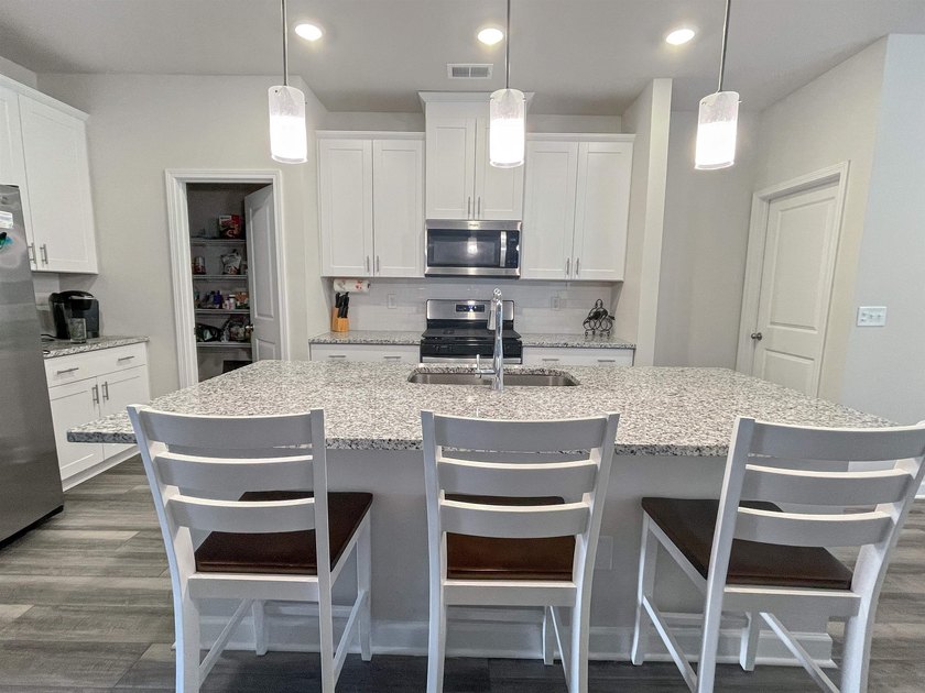 Location Location Location!!! This home is centrally located - photo 6
