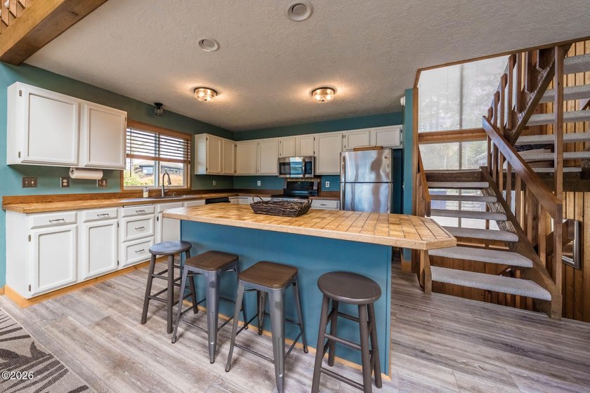Location, location , location. Leisure Bay lakefront home on - photo 28