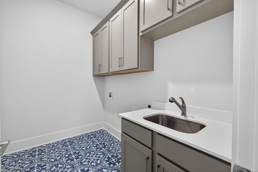 Discover luxury living in Harbor Club with this stunning new - photo 38