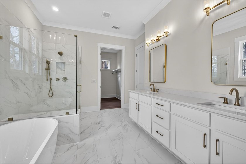 Discover luxury living in Harbor Club with this stunning new - photo 42