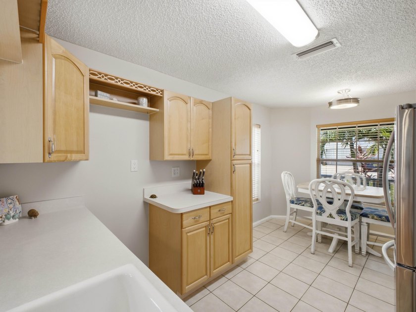 3BR/2.5BA townhome in the heart of Wellington, priced below - photo 14