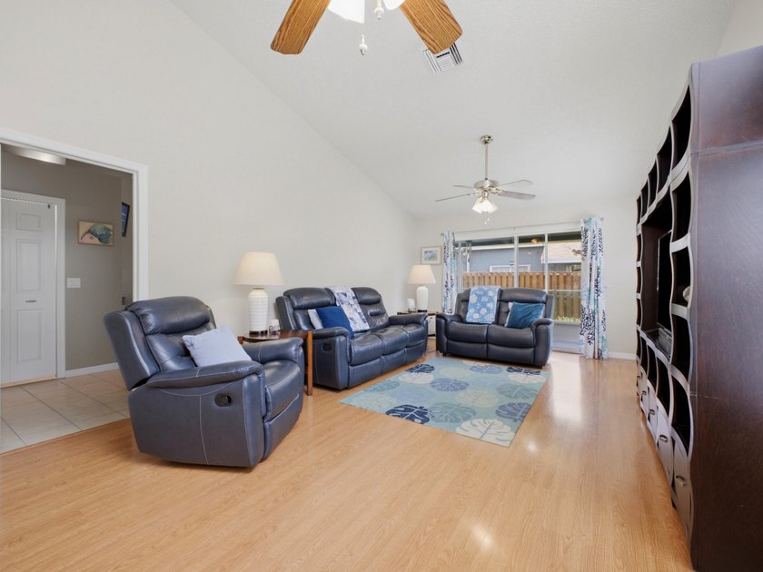 3BR/2.5BA townhome in the heart of Wellington, priced below - photo 18