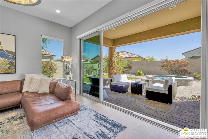 Extraordinary Entertainer's Retreat with Custom Spa &amp; Expansive - photo 14