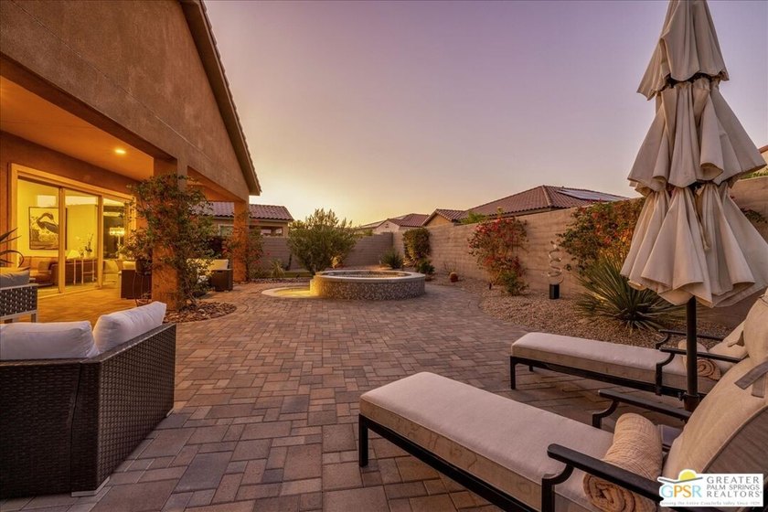 Extraordinary Entertainer's Retreat with Custom Spa &amp; Expansive - photo 38