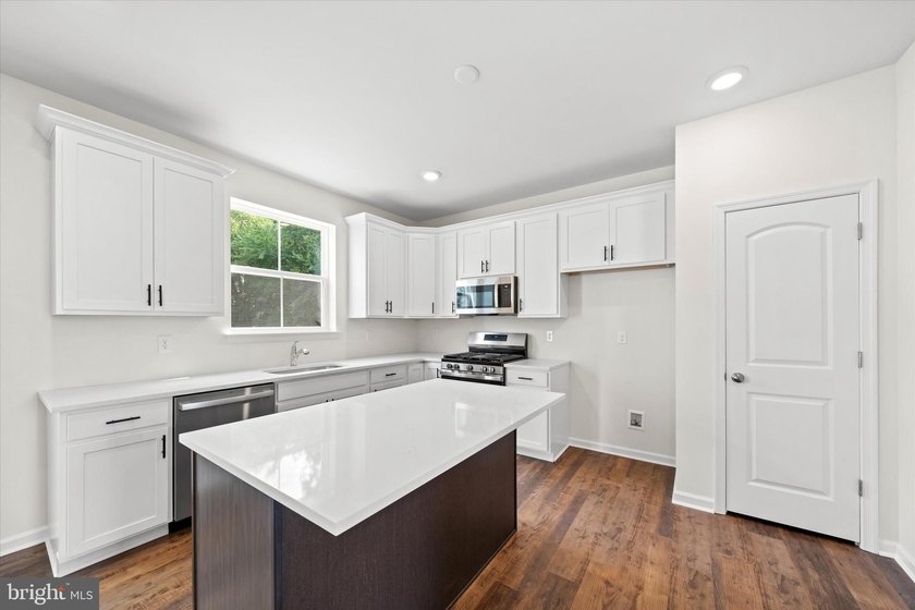 Only FOUR building lots are available in this established - photo 37