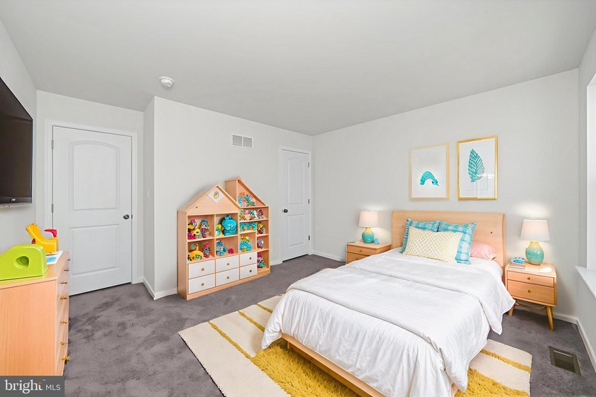 Only FOUR building lots are available in this established - photo 39