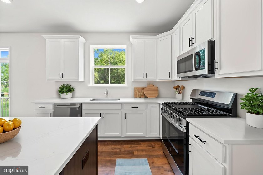 Only FOUR building lots are available in this established - photo 42