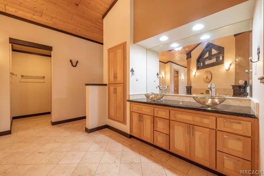 Experience the peace, privacy, and natural beauty of Meadowbrook - photo 24