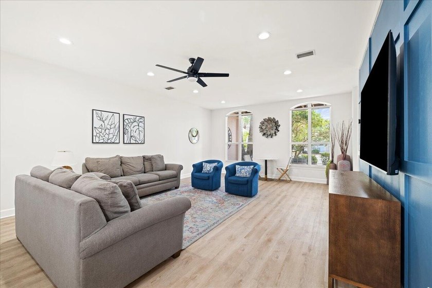 SELLER OFFERS $25K IN CONCESSIONS! Welcome to 15 Pearl Cove, a - photo 11