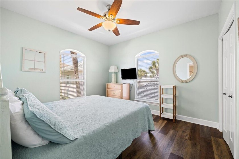 SELLER OFFERS $25K IN CONCESSIONS! Welcome to 15 Pearl Cove, a - photo 30