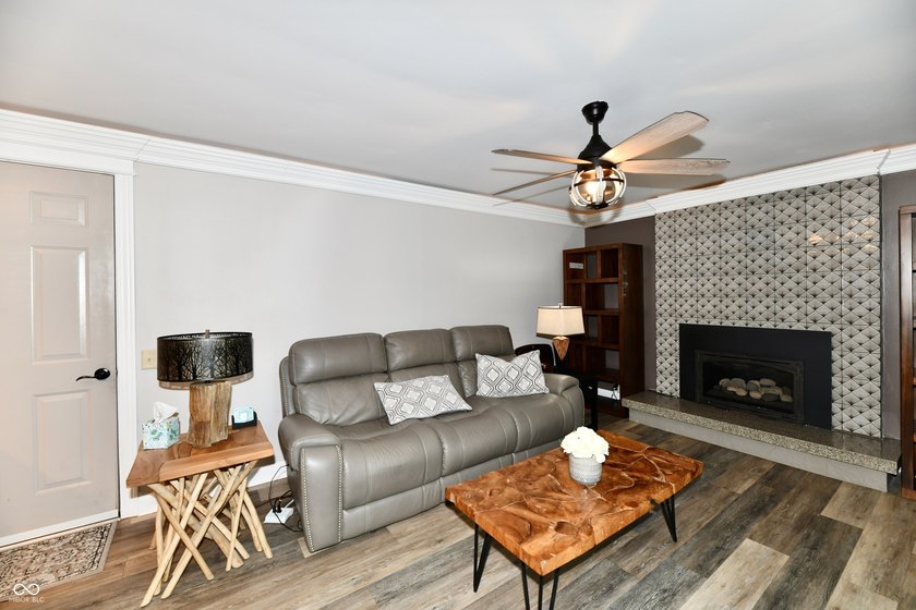 Tucked away on a quiet lot that COMBINES a spacious lawn with a - photo 20